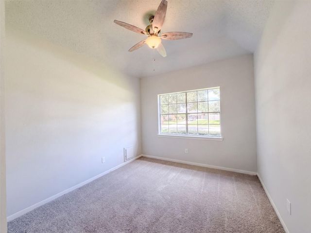 1102 Londonderry Avenue, Friendswood, TX 77546