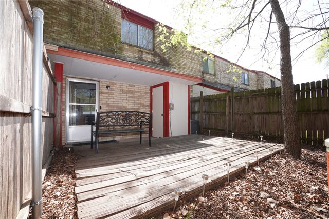 119 Austin Stone Drive, Duncanville, TX 75137