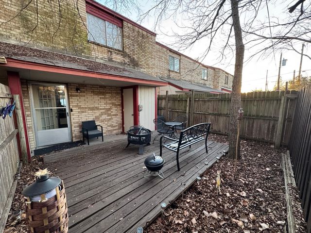 119 Austin Stone Drive, Duncanville, TX 75137