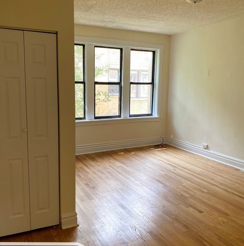 1540 N Kedzie Avenue 2L, Chicago, IL 60651