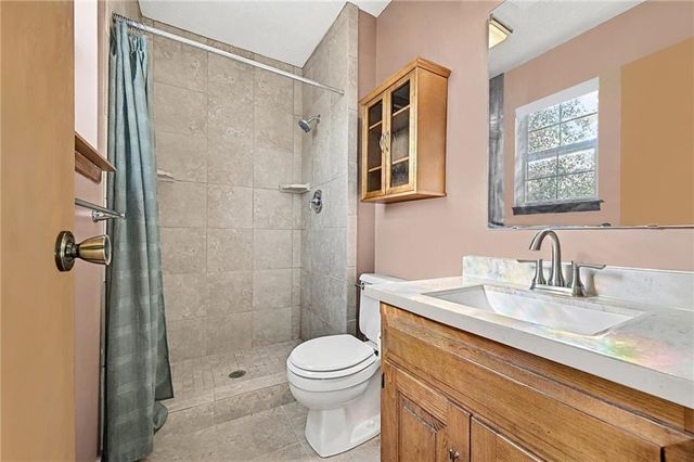 15209 W 91st Place, Lenexa, KS 66219