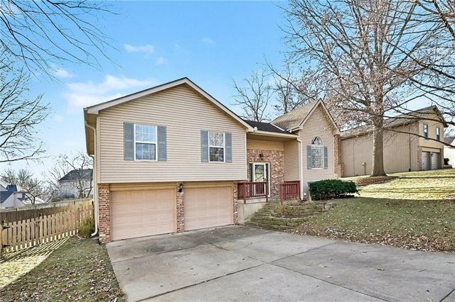 15209 W 91st Place, Lenexa, KS 66219