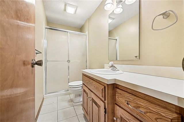 15209 W 91st Place, Lenexa, KS 66219