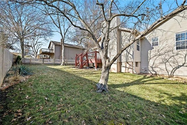 15209 W 91st Place, Lenexa, KS 66219