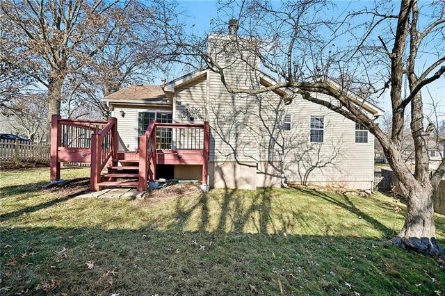 15209 W 91st Place, Lenexa, KS 66219