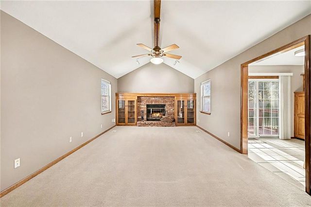 15209 W 91st Place, Lenexa, KS 66219