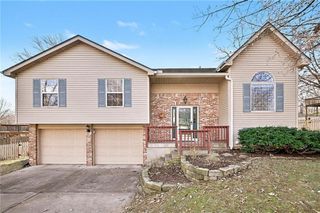 15209 W 91st Place, Lenexa, KS 66219
