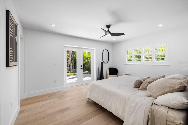 3705 TANGIER TERRACE, Sarasota, FL 34239