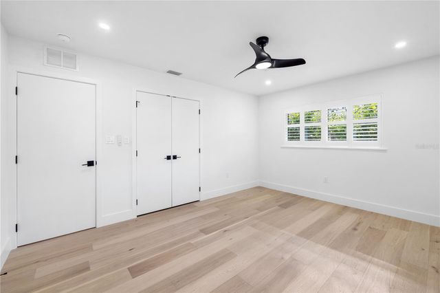 3705 TANGIER TERRACE, Sarasota, FL 34239