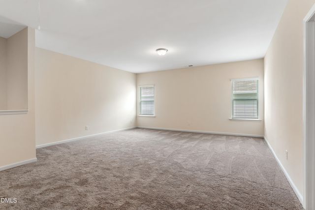 1673 Elk Run Drive, Fayetteville, NC 28312