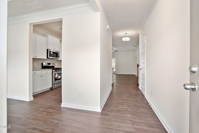 1673 Elk Run Drive, Fayetteville, NC 28312