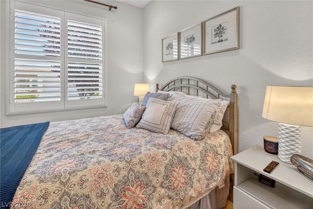 2328 Fossil Canyon Drive, Henderson, NV 89052