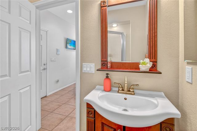 2328 Fossil Canyon Drive, Henderson, NV 89052