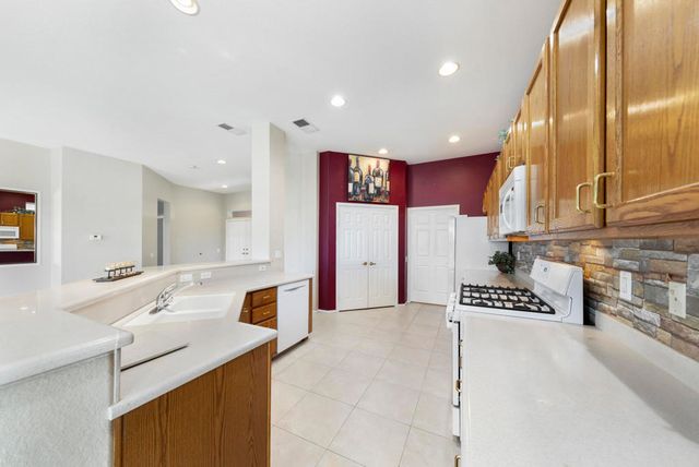 80484 Muirfield Drive, Indio, CA 92201