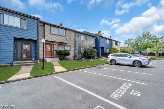 457 Brookside Ln, Hillsborough Twp., NJ 08844