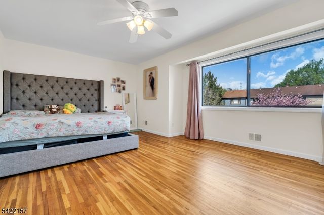 457 Brookside Ln, Hillsborough Twp., NJ 08844