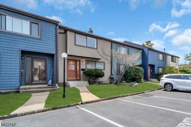 457 Brookside Ln, Hillsborough Twp., NJ 08844