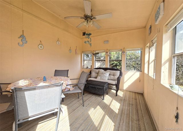 174 Shelby Avenue, Holbrook, NY 11741