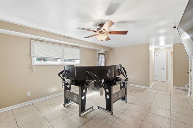 1960 Carol Parkway, Kettering, OH 45440