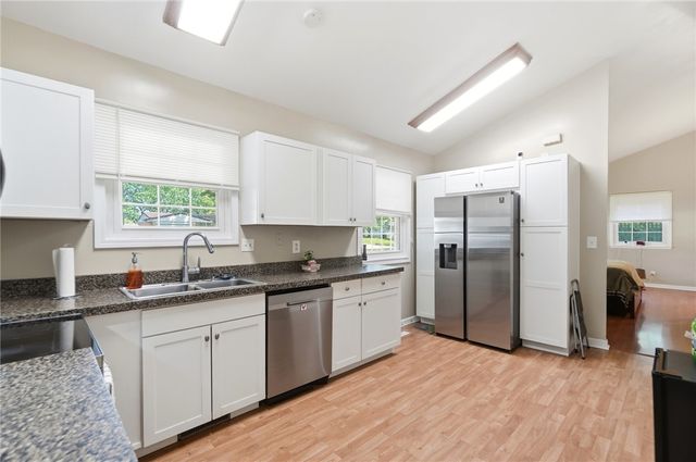 1960 Carol Parkway, Kettering, OH 45440