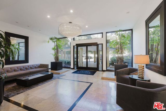 1155 N La Cienega Boulevard 1207, West Hollywood, CA 90069