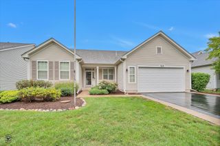 707 Bohannon Circle, Oswego, IL 60543