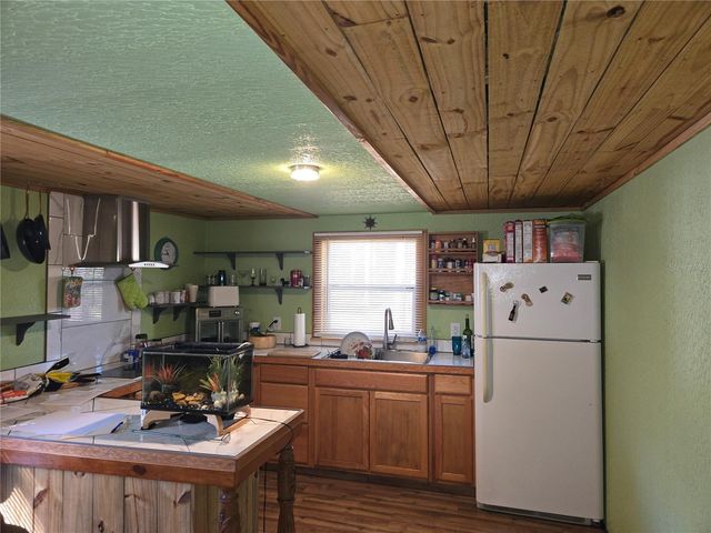 7970 NE 110 AVENUE, Bronson, FL 32621