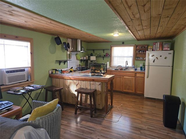 7970 NE 110 AVENUE, Bronson, FL 32621