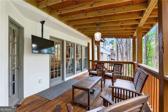 135 Inverness Approach, Roswell, GA 30075