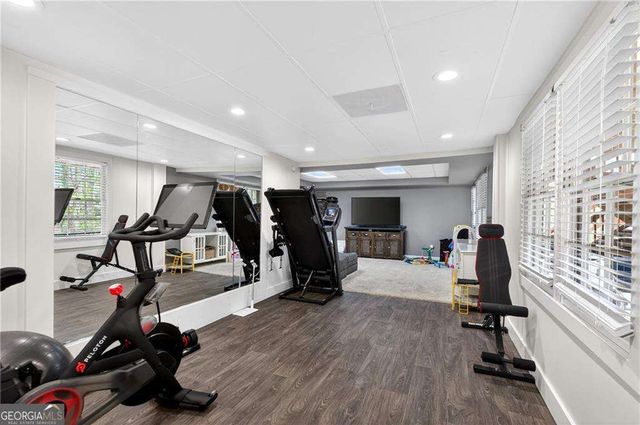 135 Inverness Approach, Roswell, GA 30075