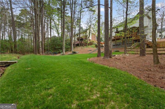 135 Inverness Approach, Roswell, GA 30075