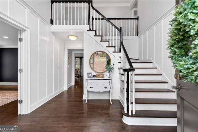 135 Inverness Approach, Roswell, GA 30075