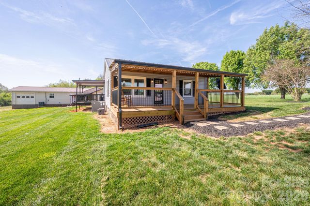 3635 Jennifer Ballenger Lane, Crouse, NC 28033