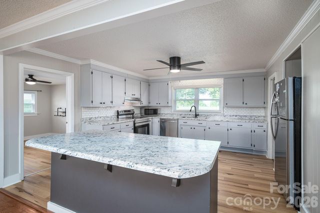 3635 Jennifer Ballenger Lane, Crouse, NC 28033