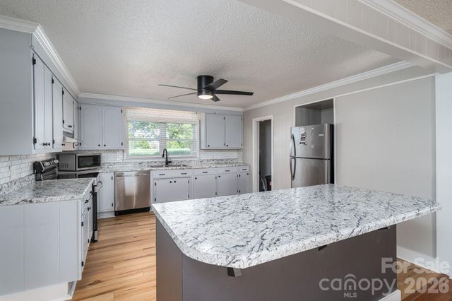 3635 Jennifer Ballenger Lane, Crouse, NC 28033