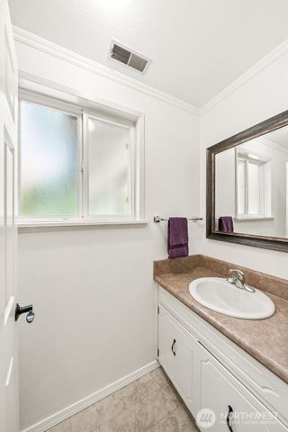 11804 86th Avenue Ct E, Puyallup, WA 98373