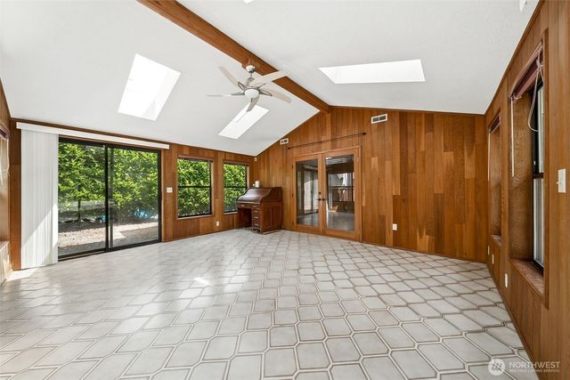 11804 86th Avenue Ct E, Puyallup, WA 98373