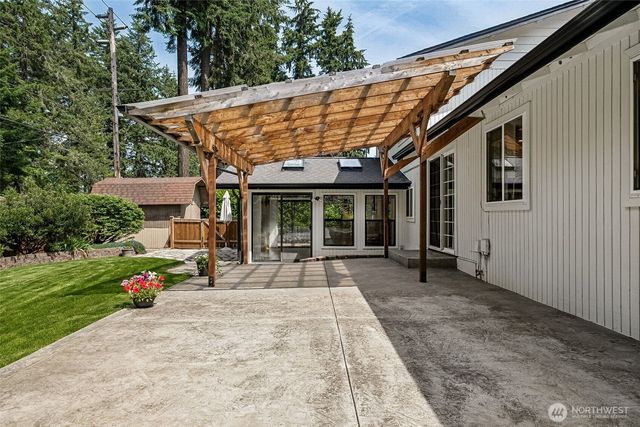 11804 86th Avenue Ct E, Puyallup, WA 98373