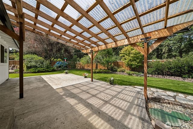 11804 86th Avenue Ct E, Puyallup, WA 98373