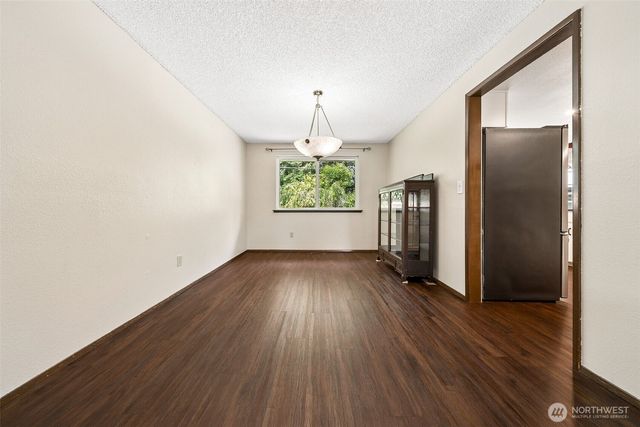 11804 86th Avenue Ct E, Puyallup, WA 98373