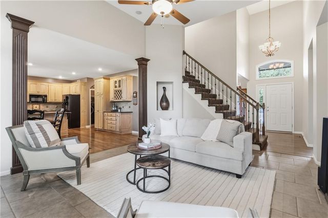 225 NE Misty Meadow Drive, Lee's Summit, MO 64064