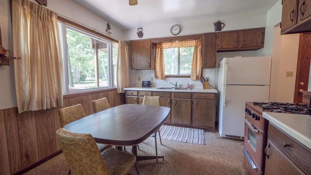 N2230 VACATION VILLAGE DRIVE, Wautoma, WI 54982
