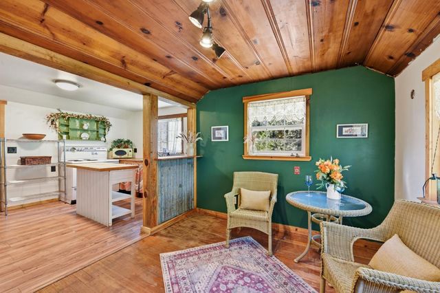 5580 Pony Express Trl, Camino, CA 95709