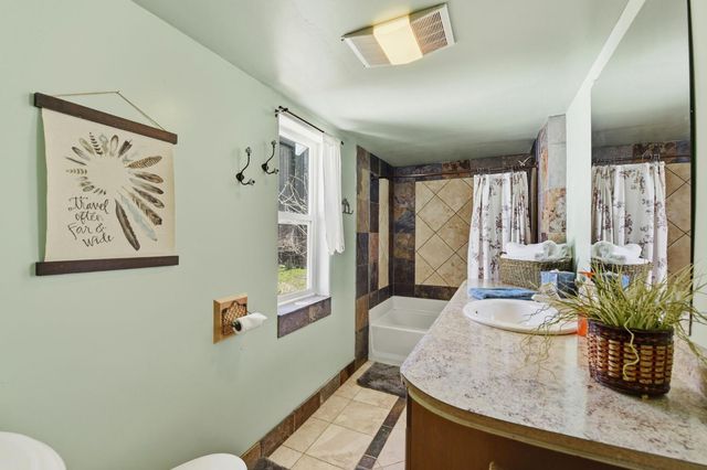 5580 Pony Express Trl, Camino, CA 95709