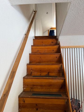 5580 Pony Express Trl, Camino, CA 95709