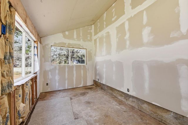 5580 Pony Express Trl, Camino, CA 95709