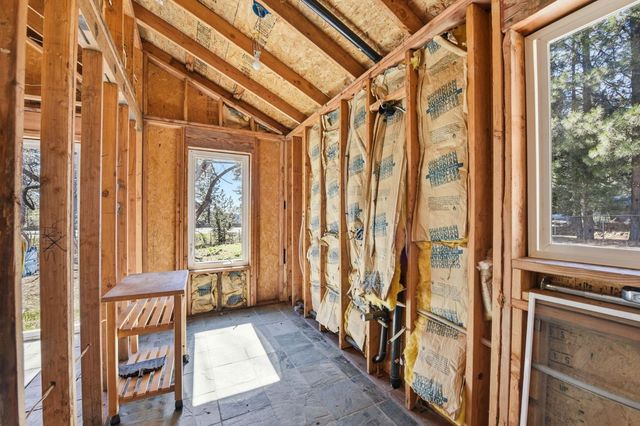 5580 Pony Express Trl, Camino, CA 95709