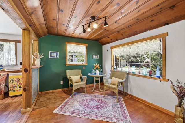 5580 Pony Express Trl, Camino, CA 95709