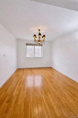 29251 Bon Mar Drive, Warren, MI 48088