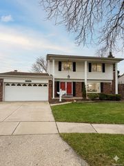 29251 Bon Mar Drive, Warren, MI 48088